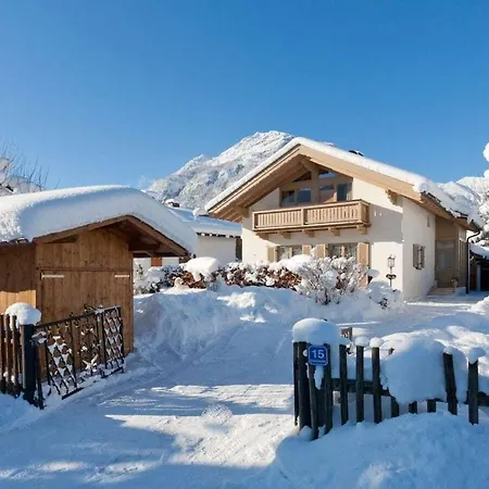 With 2 Bedrooms Casa vacanze *